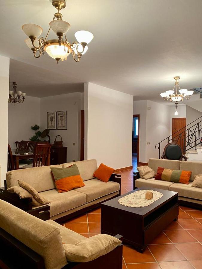A Sea View Spacious Cheering 5 Bedroom Villa Ain Sokhna "Ain Bay" فيلا كاملة للإيجار قرية العين باي Ain Sukhna Luaran gambar