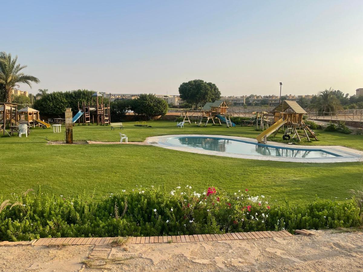 A Sea View Spacious Cheering 5 Bedroom Villa Ain Sokhna "Ain Bay" فيلا كاملة للإيجار قرية العين باي Ain Sukhna Luaran gambar