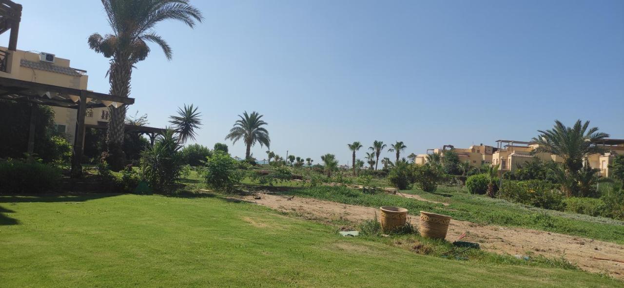 A Sea View Spacious Cheering 5 Bedroom Villa Ain Sokhna "Ain Bay" فيلا كاملة للإيجار قرية العين باي Ain Sukhna Luaran gambar