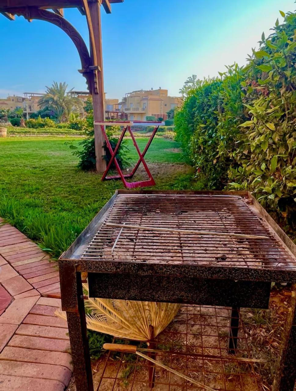 A Sea View Spacious Cheering 5 Bedroom Villa Ain Sokhna "Ain Bay" فيلا كاملة للإيجار قرية العين باي Ain Sukhna Luaran gambar
